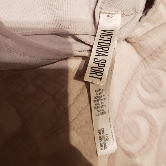 Victoria Secret Sports Bra - Picture 3 of 3